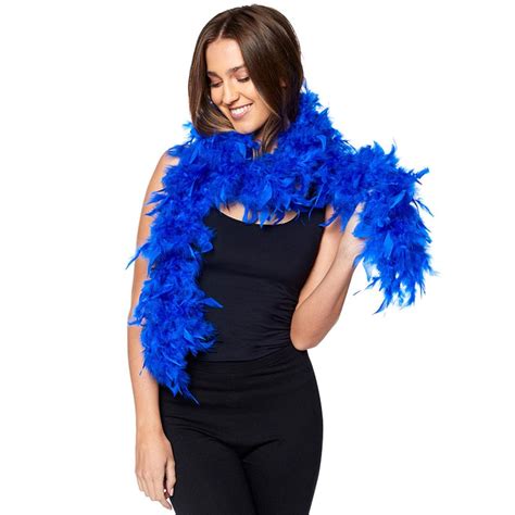 boa (klädesplagg)|Feather Boas 101: Amazing Power of Glamour